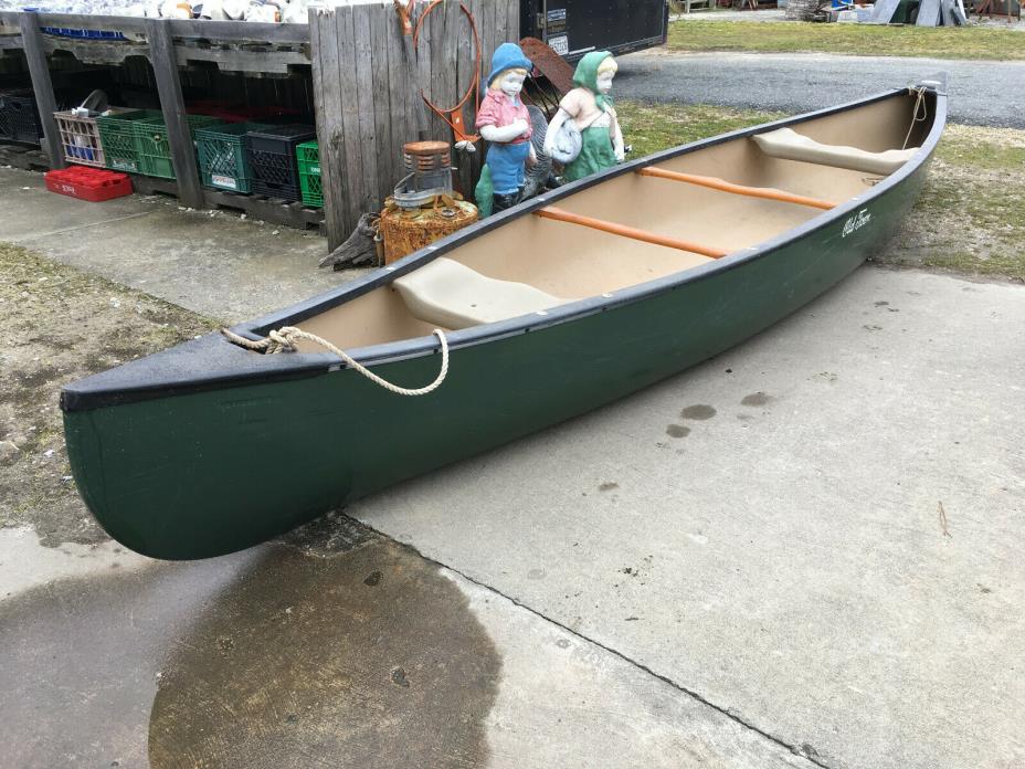 Old Town Canoe Discovery 169 Fiberglass Two Seater Canoe
