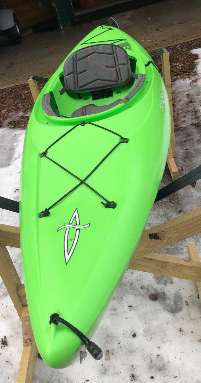 Dagger Zydeco 9 Recreational Kayak - Lime Green - Used 2018 Rental