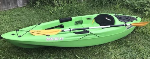 USED TWICE!!! Lightweight Sun Dolphin Bali 10' Sit-On Kayak + Paddle