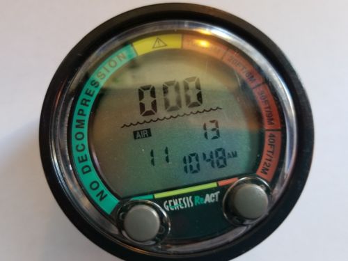 Genesis React dive computer excellent working condition scuba gear