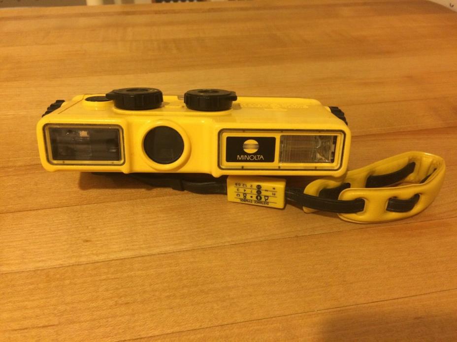 FLASH SALE - Minolta Weathermatic A 110 Film Underwater Camera