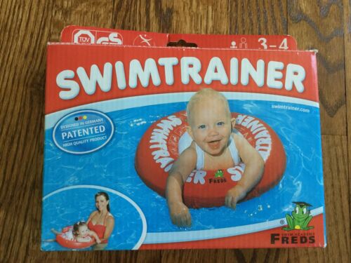 Freds Swim Academy SWIMTRAINER Classic Red Ages 3m to 4y