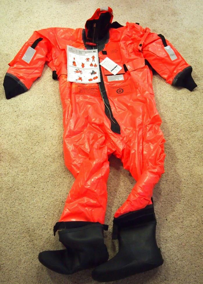 Mustang Ocean Commander Survival Immersion Suit OC8000 HR Unused