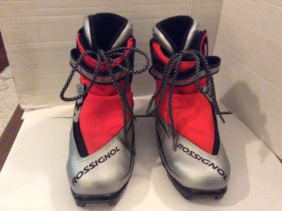ROSSIGNOL COMP JR CROSS COUNTRY BOOTS SIZE 6.5