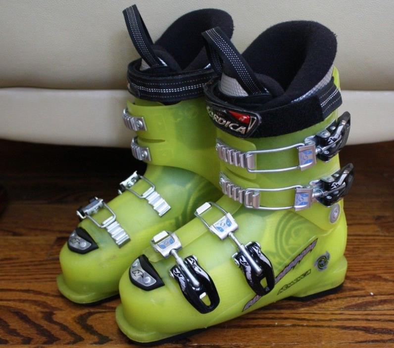 NORDICA SUPERCHARGER SKI BOOTS SIZE 21.5 JUNIOR SIZE 2.5