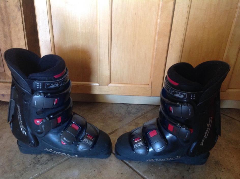 WOMENS NORDICA NX7.5 SKI BOOTS 26.0-26.5 BRAND NEW CONDITION USED ONCE