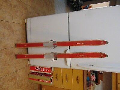 vintage    skis    46  