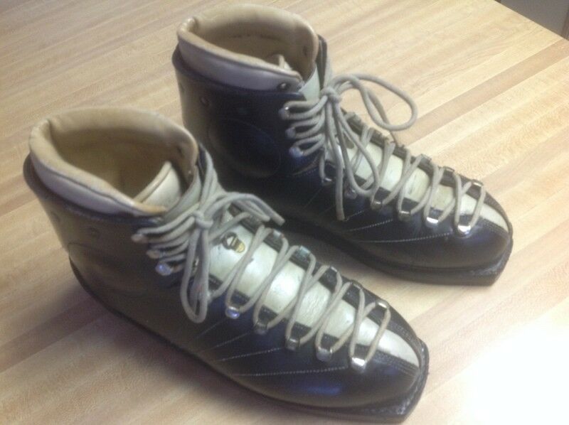 Koflach Leather Ski Boots Vintage 1960s 