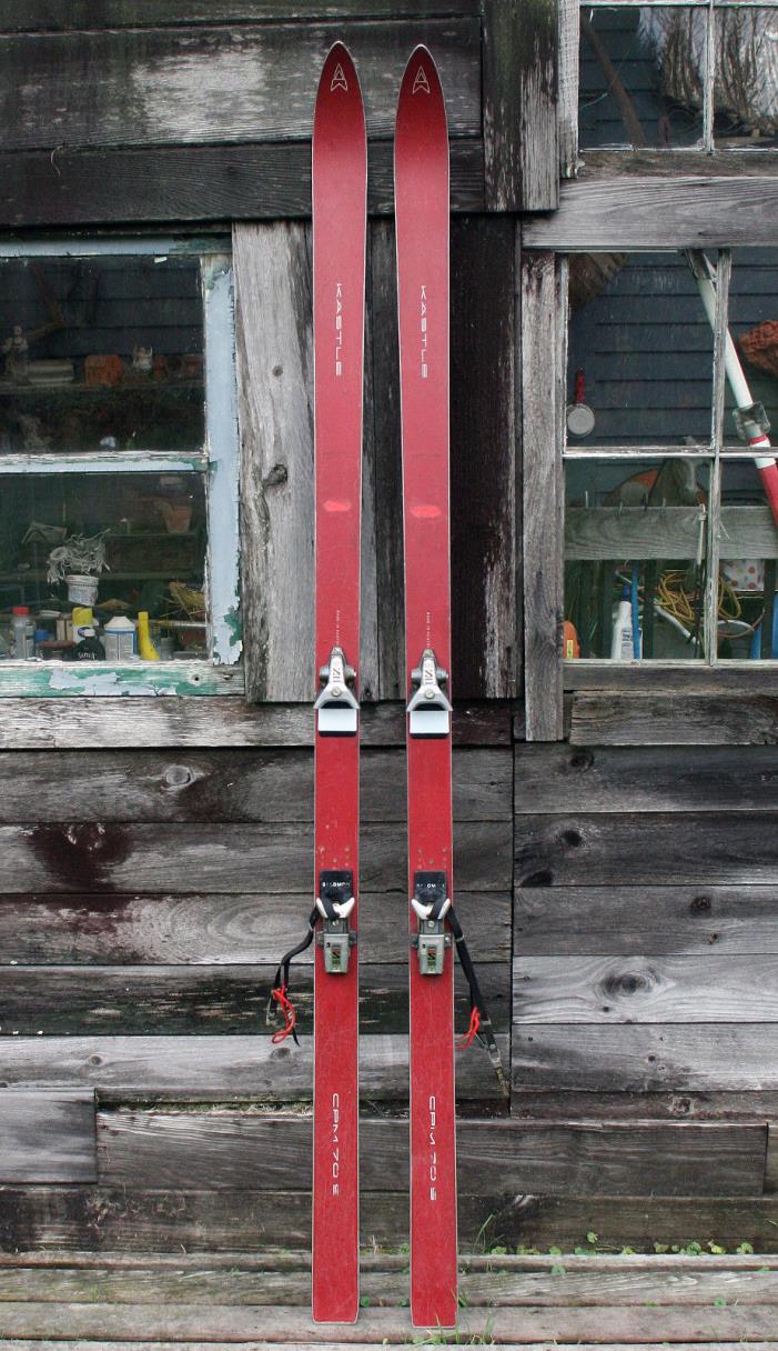 Vintage 1968 KASTLE CPM70S Alpine Skis 205cm SALOMON 505 Bindings FREE SHIPPING