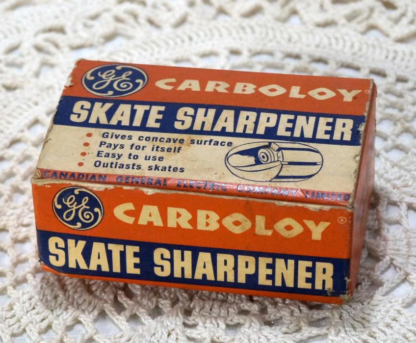 VINTAGE GE GENERAL ELECTRIC CARBOLOY SKATE SHARPENER Hand Held Hockey unused
