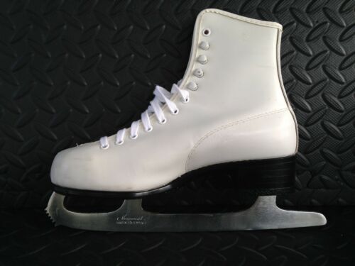 American Rocket Insulated Leather Ladies Figure Skates White Size 6
