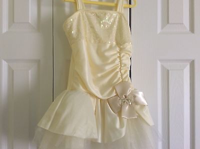 ADORABLE PASTEL YELLOW DANCE/SKATING DRESS! GIRLS S/5-6 $99.00+ MUST SEE!