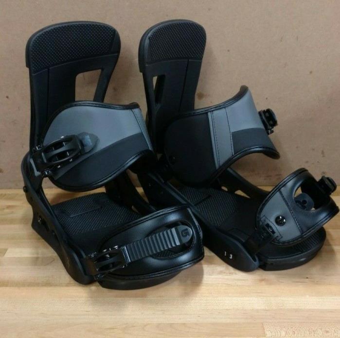 New Burton Snowboard Binding Freestyle Size Medium Fits Boots size 8-11 Black