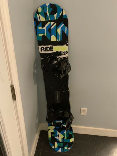 Ride Snowboard Kink Series 159 Wide Complete Flow Binding Excellent Condition
