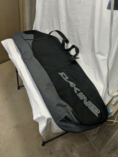 Dakine Snowboard Bag 165CM insulated shopping bag? Nice with handle and tag
