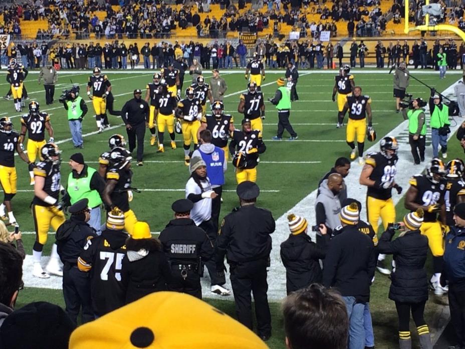 2 Pittsburgh Steelers vs Carolina Panthers 11/8 Lower Level Tickets - 4 Rows Up