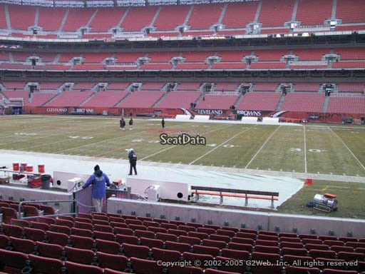 Cleveland Browns Tickets vs KC Chiefs 11/4 Front row on 40 section 110