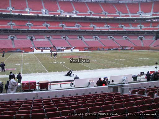 Cleveland Browns Tickets vs KC Chiefs 11/4 only 7 rows from field section 107