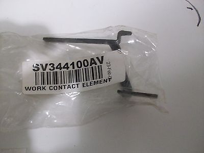 SV303100AV release catch