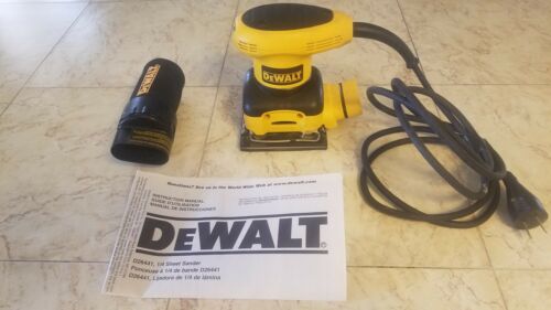 DeWALT D26441K 1/4 Sheet Palm Grip Sander