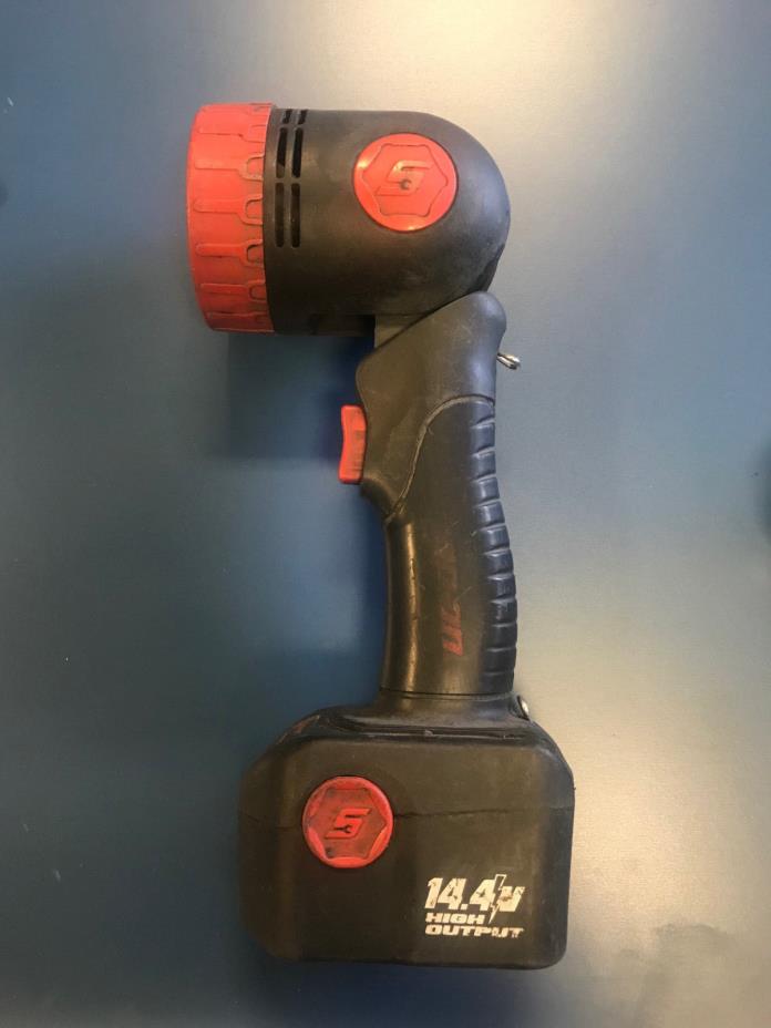 Snap-On led work light CTLED4918HO ,FOR SLIDE ON , NI-CAD batteries. 14.4-18v