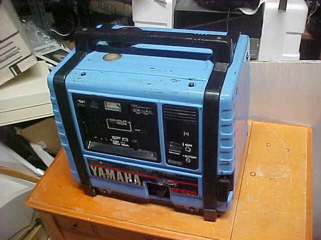 Yamaha EF1000 1000 Watt 2.2 HP Vintage Generator PARTS OR REPAIR