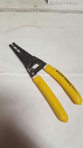 Klein Tools K1412 Kurve Dual NM Cable Stripper/Cutter