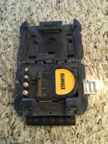 Dewalt Dw082 Laser Blumb Bob Level With Case