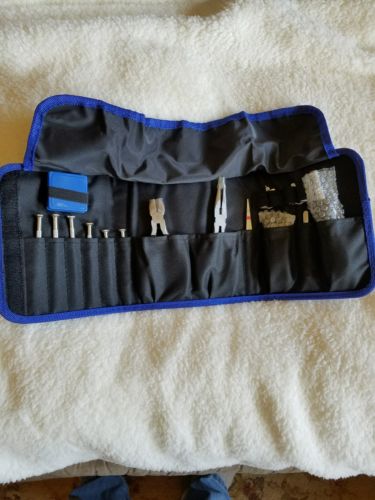 Avon NIB Ladies 27 Pc Portable Tool Pouch Set Great for Home Fixes   Handy DIY