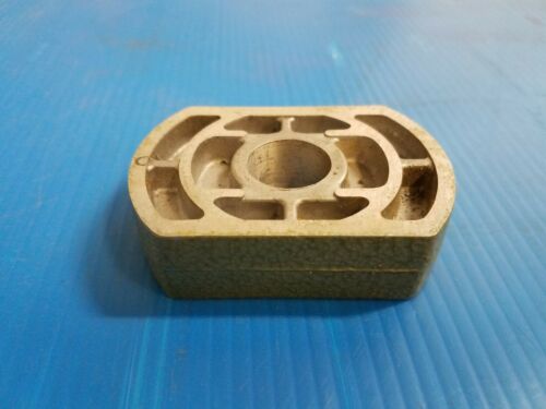 UNIMAT SL1000 OR DB200 HEADSTOCK RAISING BLOCK. EXCELLENT SHAPE.