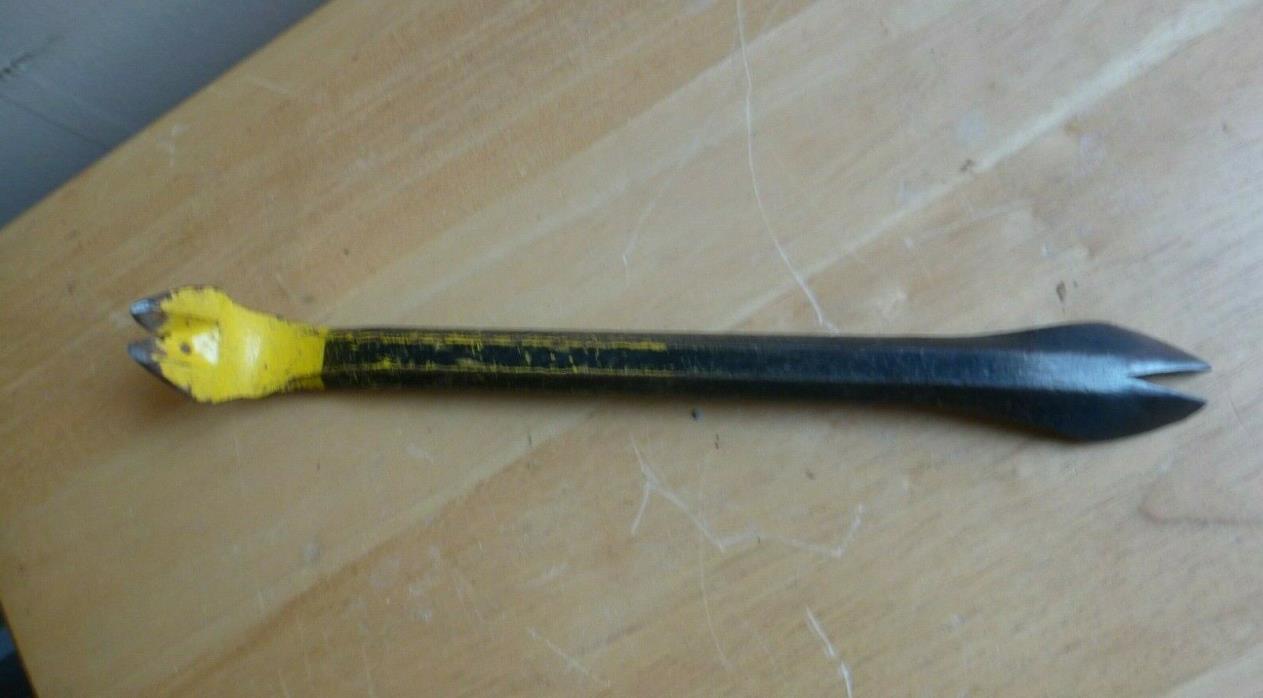 STANLEY Nail Puller 55-035  Pry Bar