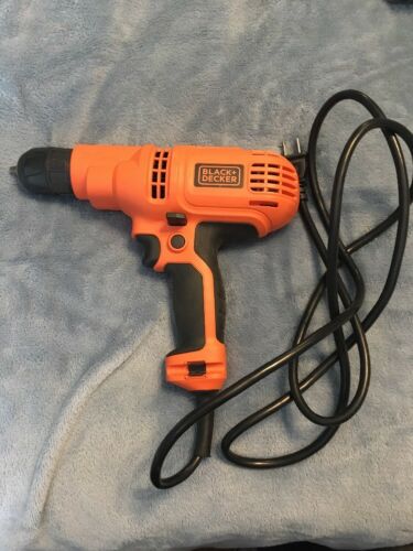 BLACK+DECKER DR260C 5.2 Amp 3/8'' Drill/Driver.