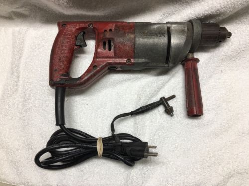 MILWAUKEE. H D. 1/2 INCH.  D. HANDLE  DRILL