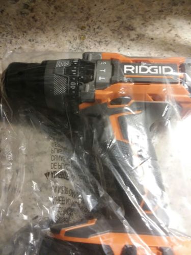 RIDGID GEN5X Brushless 18V Compact Hammer Dril/Driver (R8611503)