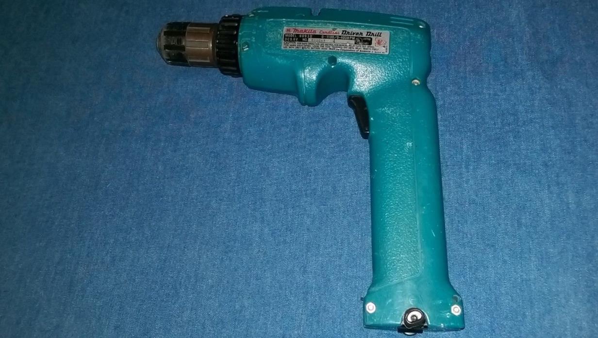 Makita 6093D Cordless Driver Drill Only Tested