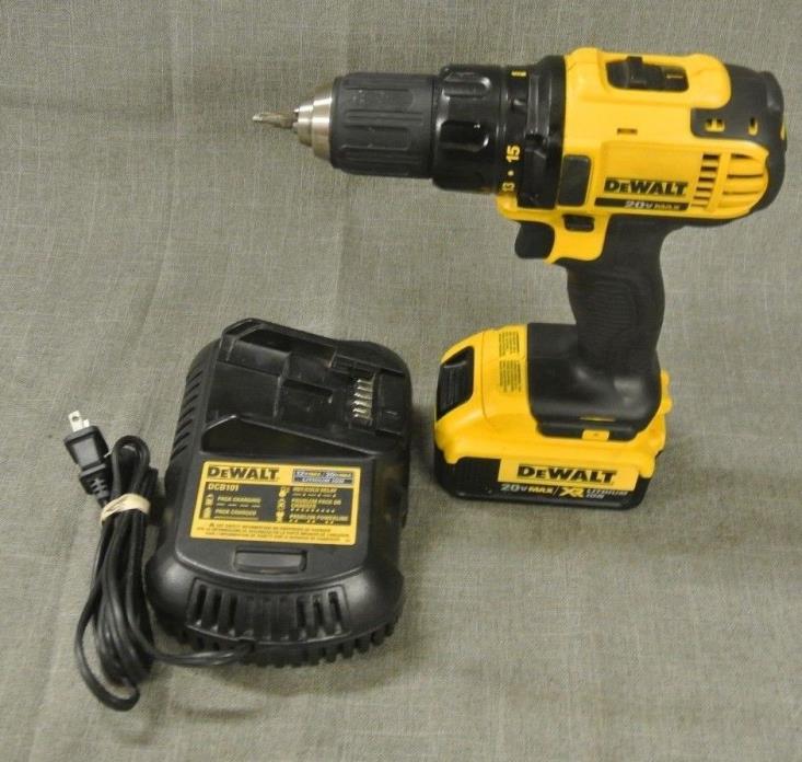 DEWALT DCD780 20V COMPACT DRILL DRIVER W/CHARGER & 1 BATTERY (91332-1 H)
