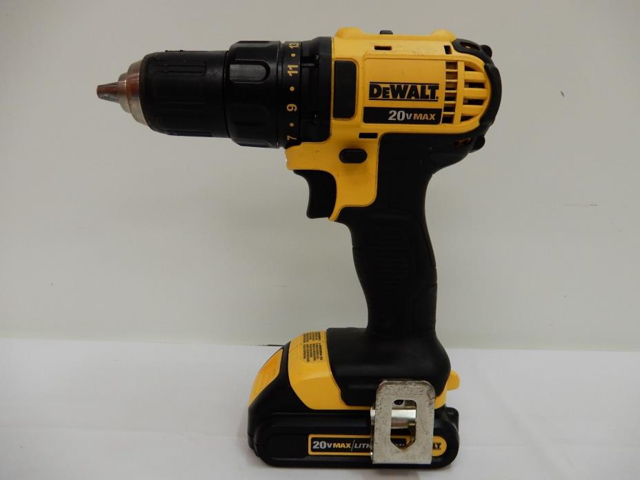 DeWalt DCD780 Compact Drill/Driver Kit - Used/ Very Good Condition Free Shipping