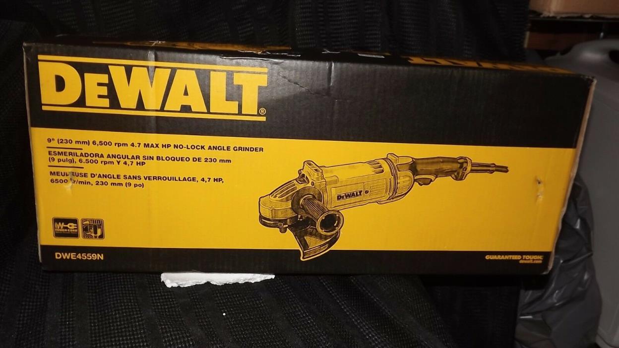 DeWalt DWE4559N 9