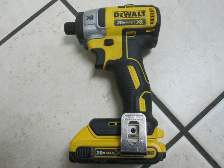 DEWALT DCF886 20V 1/4'' IMPACT DRIVER W/BATTERY