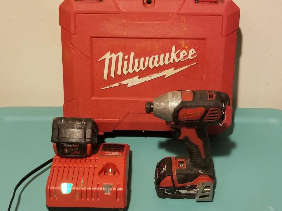 Milwaukee 2657-22CT M 18- Volt Pre-owned Kit w/2 Batteries and Case