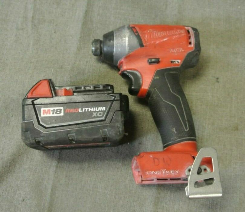 MILWAUKEE 2757-20 M18 18V 1/4'' HEX IMPACT DRIVER W/BATTERY (9353-13 FJ)