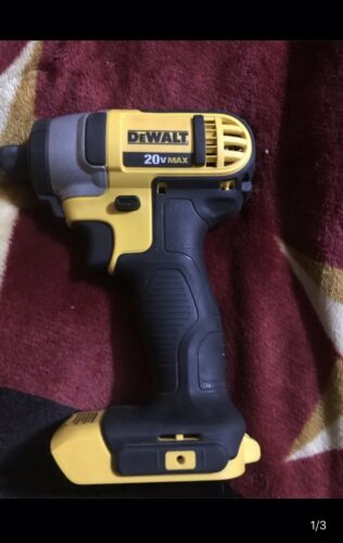 USA DEWALT DCF885 1/4