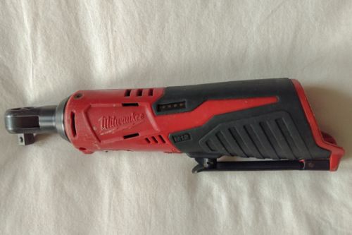 Milwaukee 2457-20 M12 12-Volt 3/8-Inch Ratchet - Bare Tool