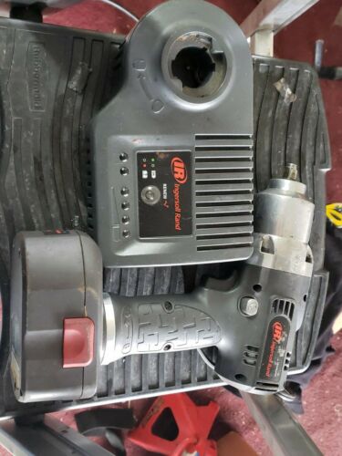 Ingersoll Rand W150 14.4v 3/8 in. Square Drive Cordless Impact with batt/charger