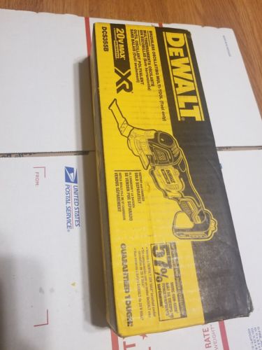 DeWalt DCS355B 20V MAX XR Brushless Cordless Oscillating Multi-Tool