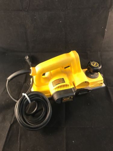 Previously Owned DEWALT 3-1/4-in Portable Hand Planer D26676 FREE SHIPPING [1.3]