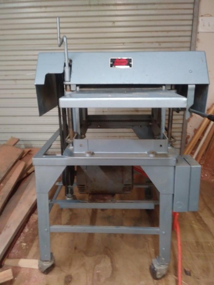 Belsaw Machinery 10 in Planer