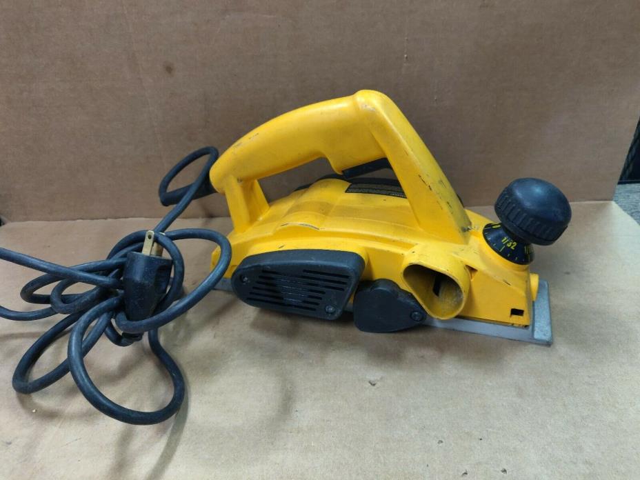 For Parts Repair Not working Dewalt DW680 Corded 2.5mm Planer