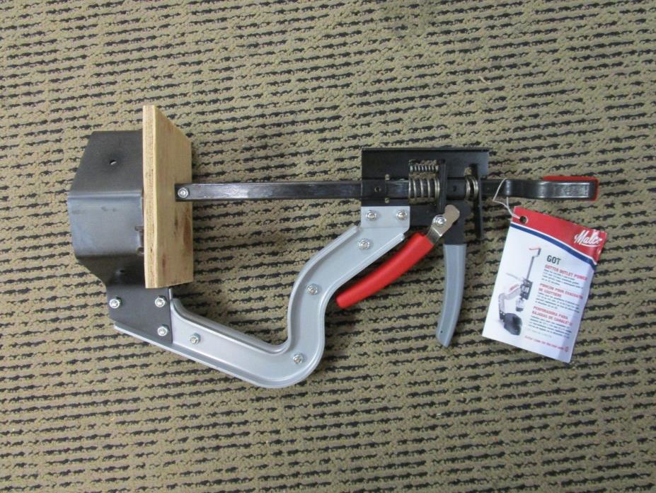Malco Gutter Outlet Tool SL13286C BRAND NEW