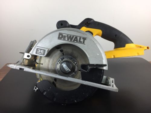 DeWALT DC300 Cordless Circular Saw 36v 36 VOLT Battery & Charger. DC9360 DC9000